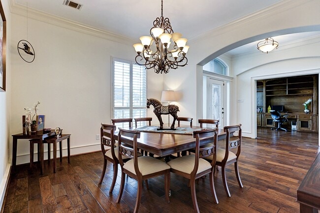 Building Photo - 13323 Brentonwood Ln