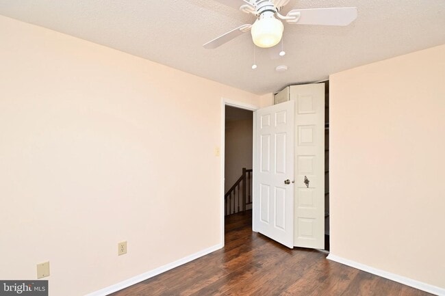 Building Photo - 6832 Heatherway Ct