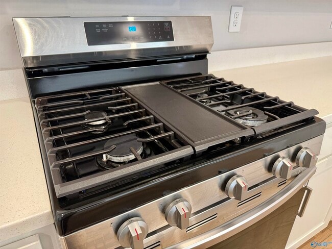 Building Photo - 14557 Mountain Strm Dr