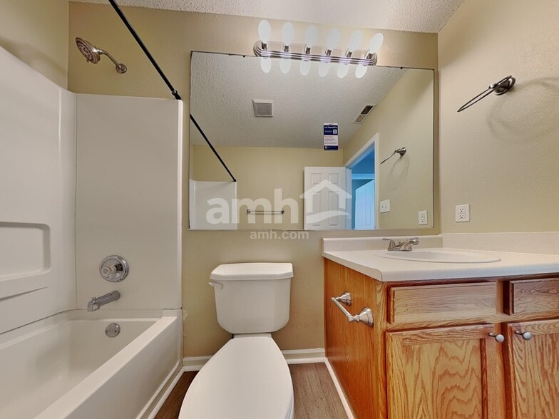 Building Photo - 668 Day Break Dr