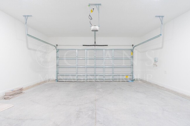 Building Photo - 3 Bedroom 2 Bath Home with office in Halifax Plantation