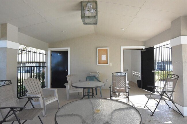 Building Photo - 2203 Cypress Knee Loop