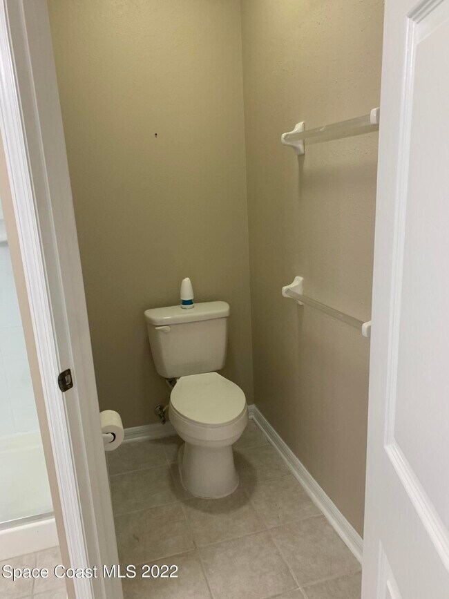 Building Photo - 700 Trotter Ln