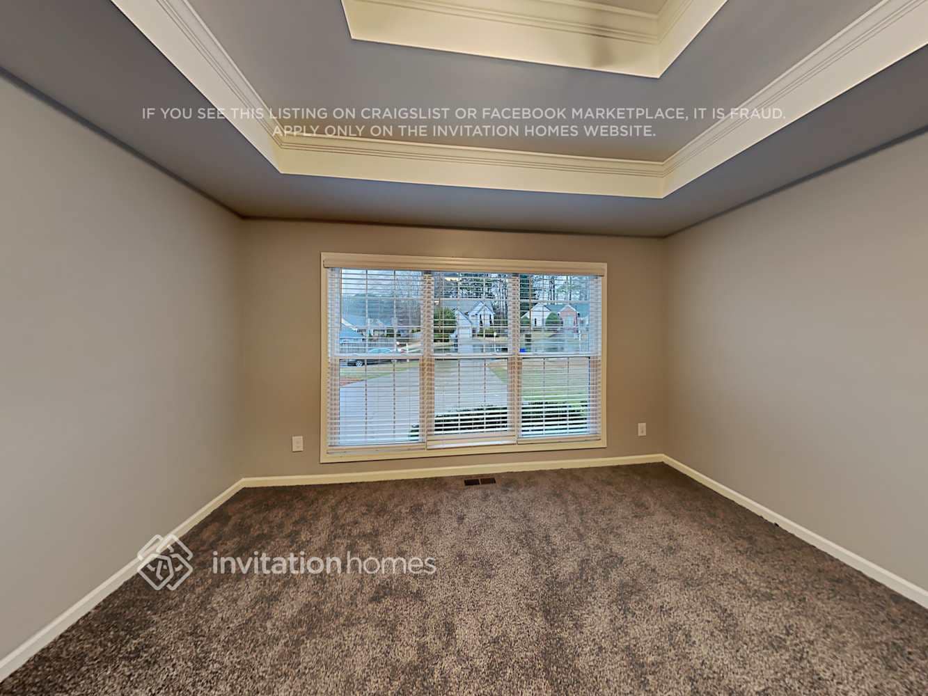 Building Photo - 844 Whitehaven Ln