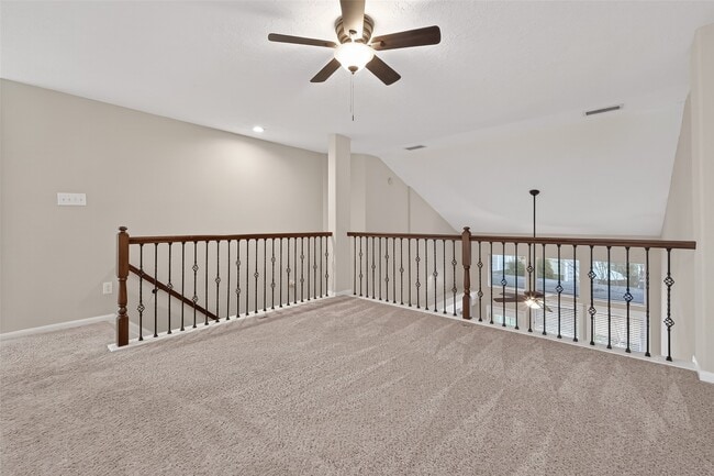 Building Photo - 2330 Everest Way