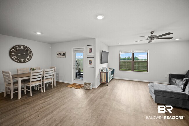 Building Photo - 32030 Terranova Lp