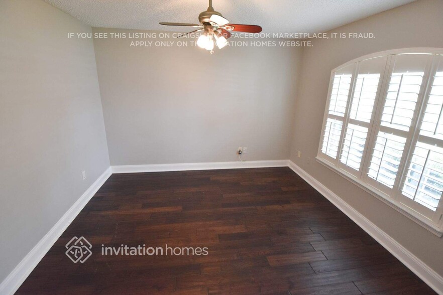 Building Photo - 513 Cricket Cove Ct