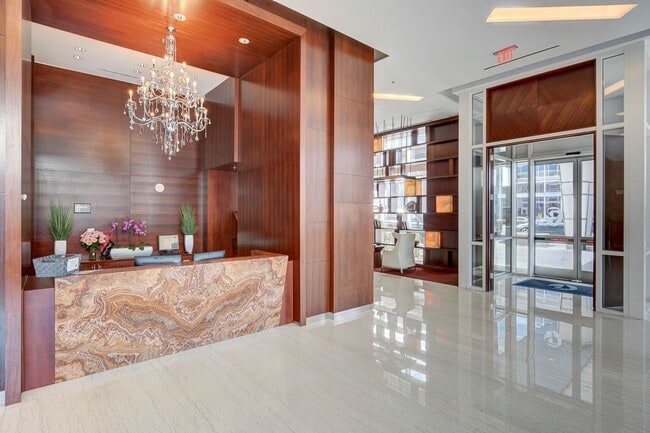 Building Photo - Fully Furnished 2 Bedroom 2 Bath High Rise with Strip Views