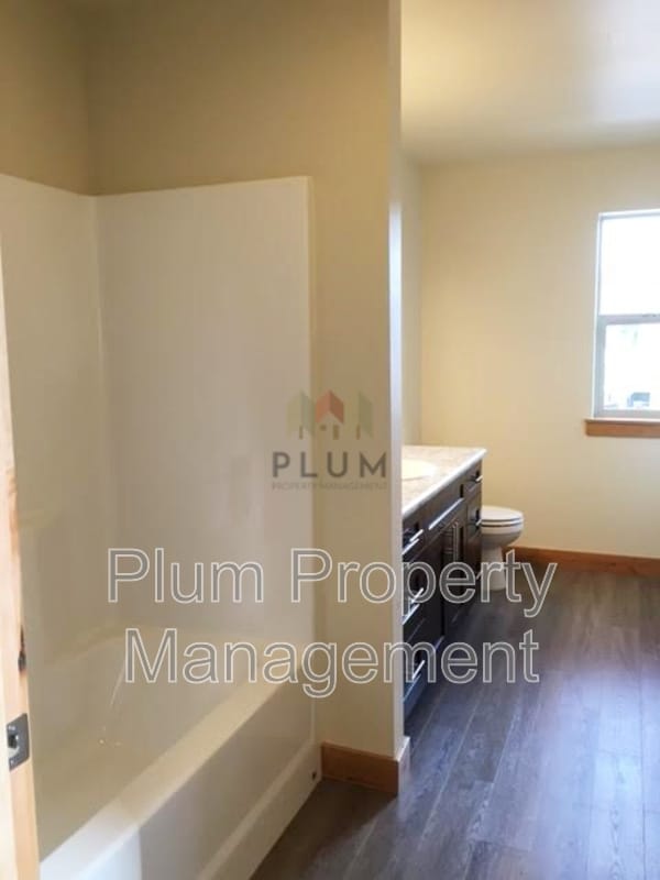 Building Photo - 2326 Aspen Grv Lp