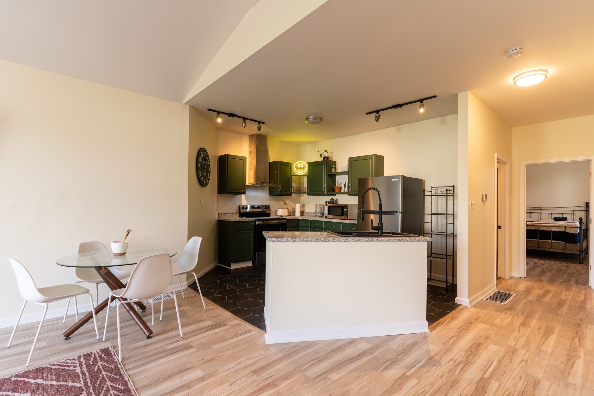 Kitchen + Dining area - 331 N 26th St