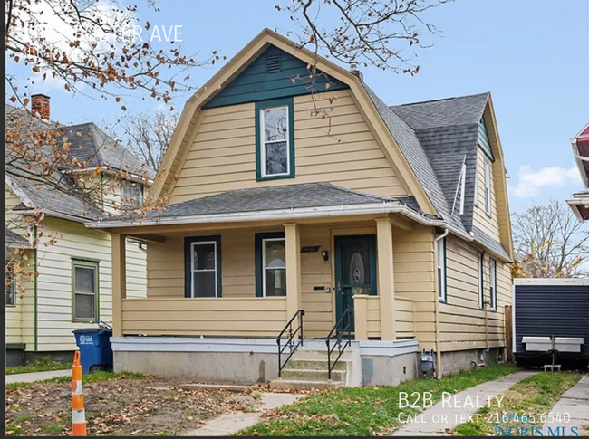 Building Photo - Charming 3-Bedroom Property in Prime Location