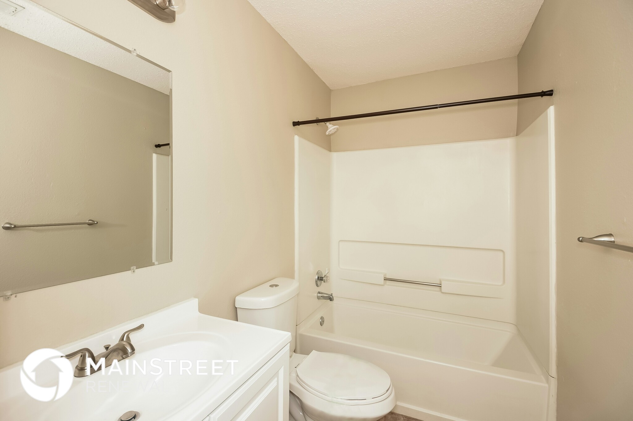 Building Photo - 7938 Bronzerock Dr