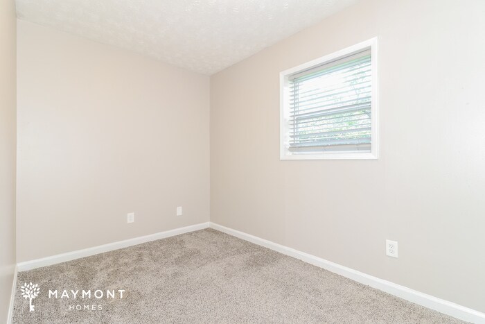 Building Photo - 3426 Estes Park Dr SW