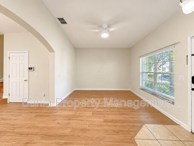 Building Photo - 11838 Deer Path Way