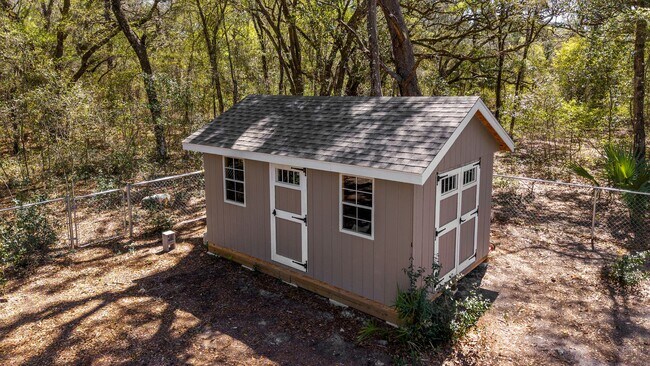 Building Photo - *** NOT READY FOR SHOW OR MOVE IN UNTIL AUGUST 1 *** Newer 3/2 in the country with fenced yard an...