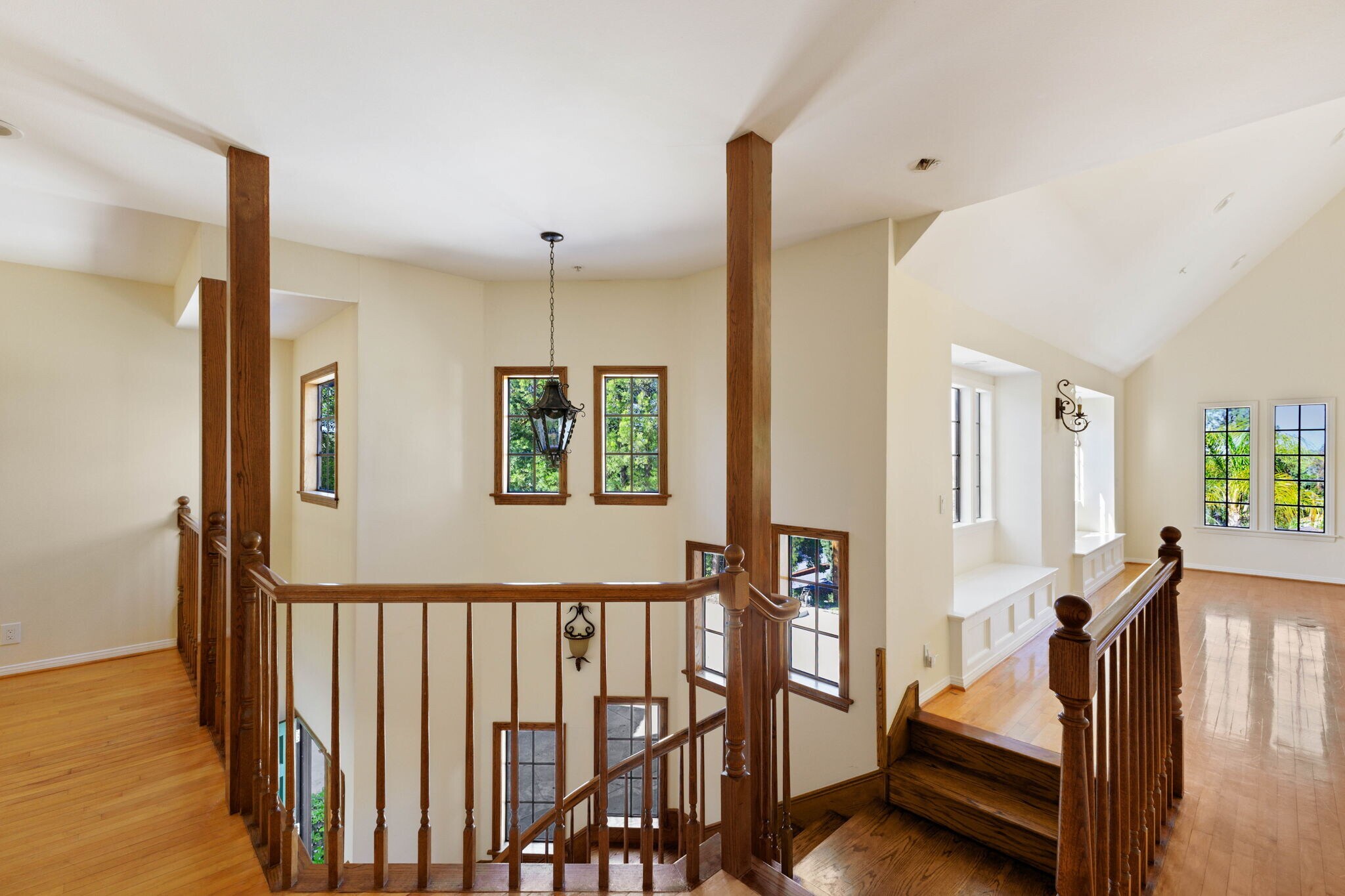 Building Photo - 5237 San Feliciano Dr