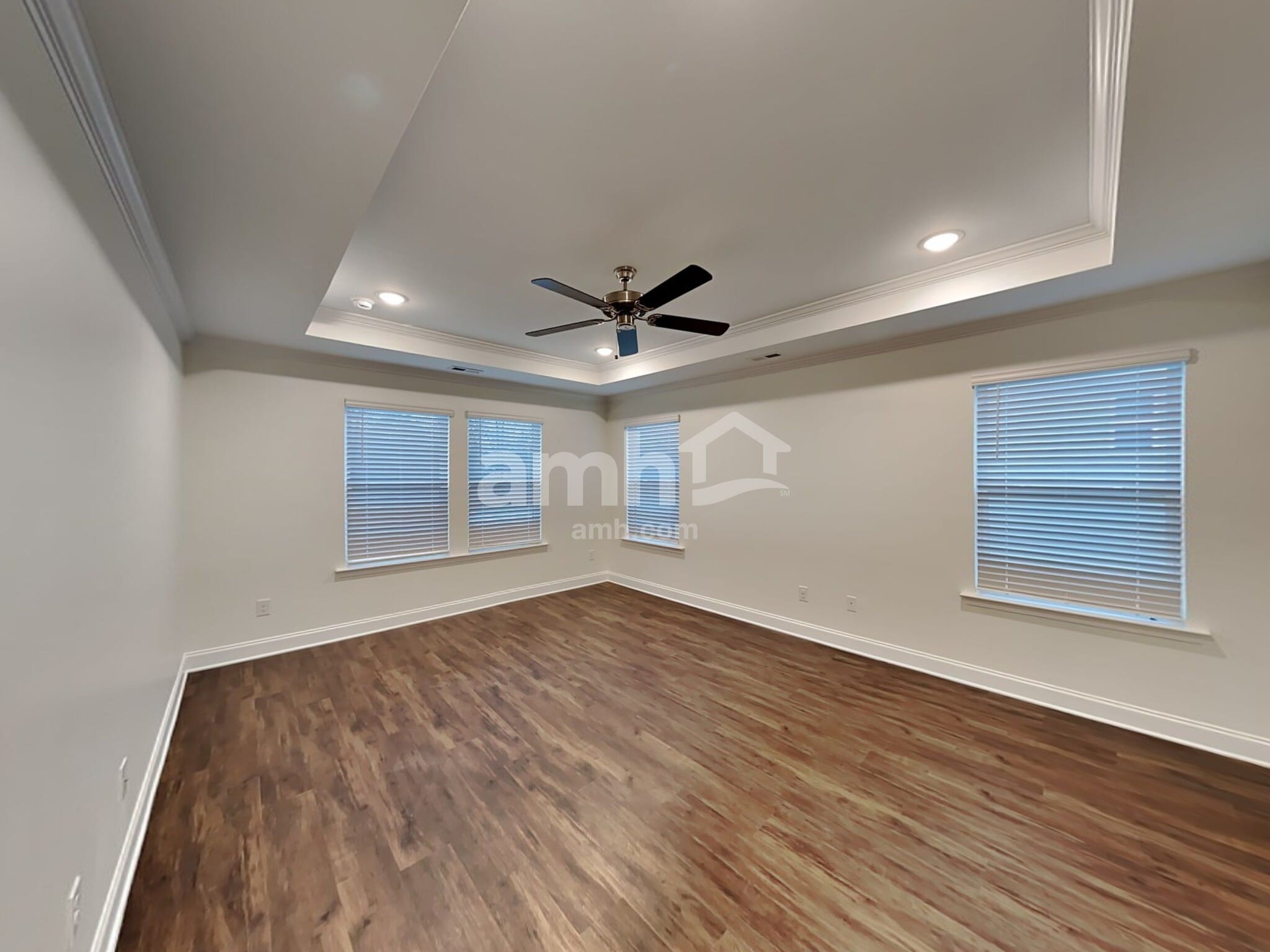 Building Photo - 15712 Thomas Rd