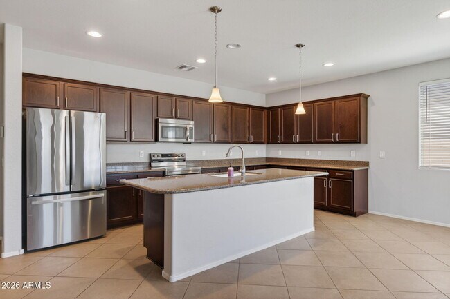 Building Photo - 22659 E Desert Spoon Dr
