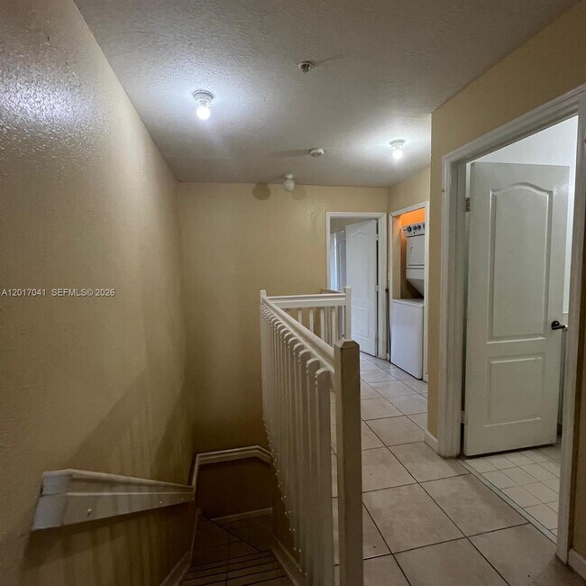 Building Photo - 7080 NW 177th St