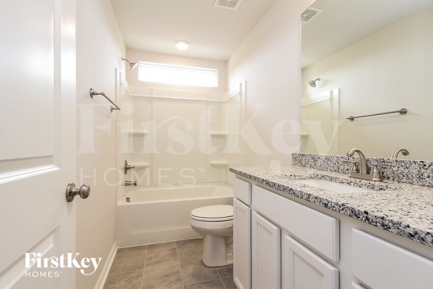 Building Photo - 405 Yoshino Cherry Dr