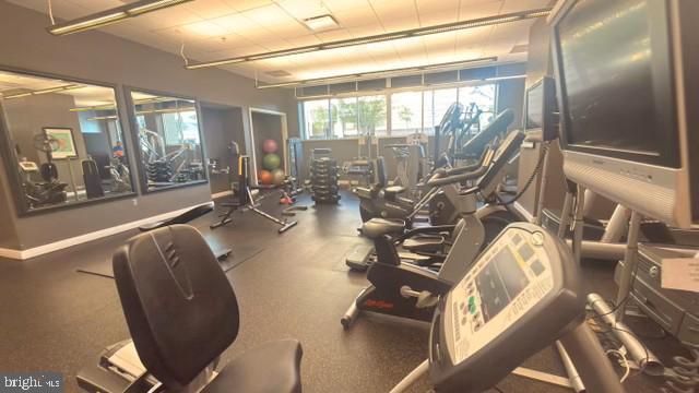 Building Photo - 5750 Bou Ave