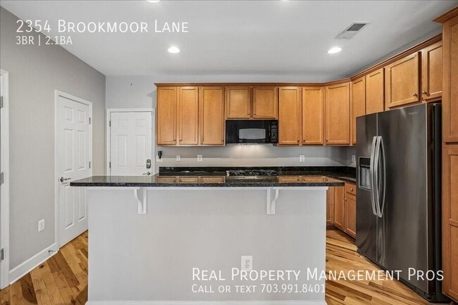 Building Photo - 2354 Brookmoor Ln