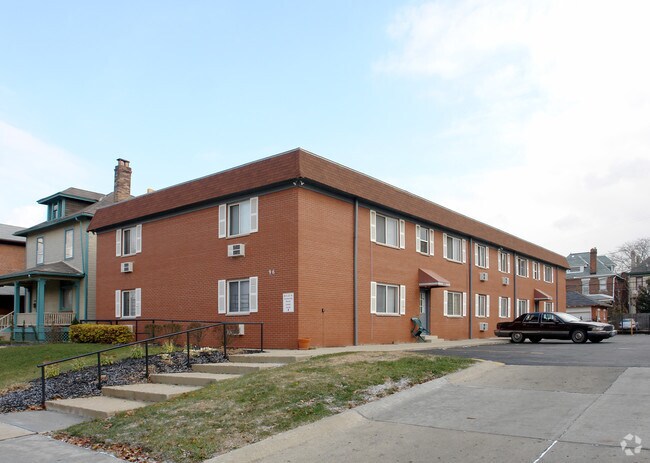 Primary Photo - 96 N 22nd St
