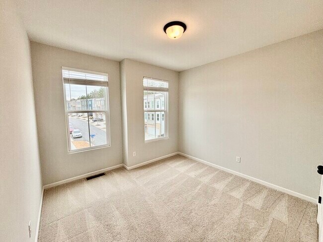 Building Photo - 1465 Creekside Cir NW