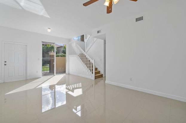 Building Photo - 6549 Diamond Springs Terrace