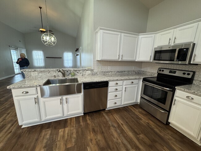 Building Photo - 2016 Saltwater St