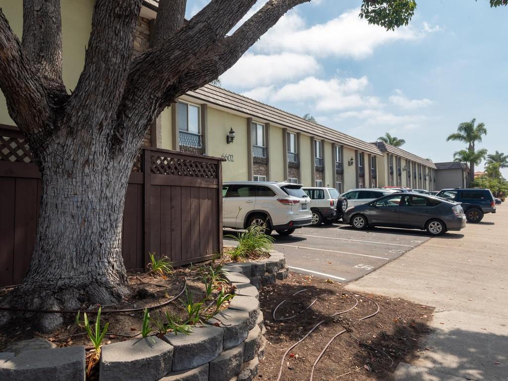 Building Photo - 6602 Beadnell Way