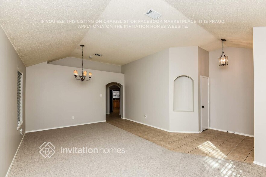 Building Photo - 9124 Friendswood Dr