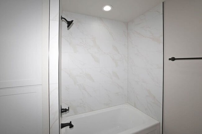 Building Photo - 4715 Scotty Dr