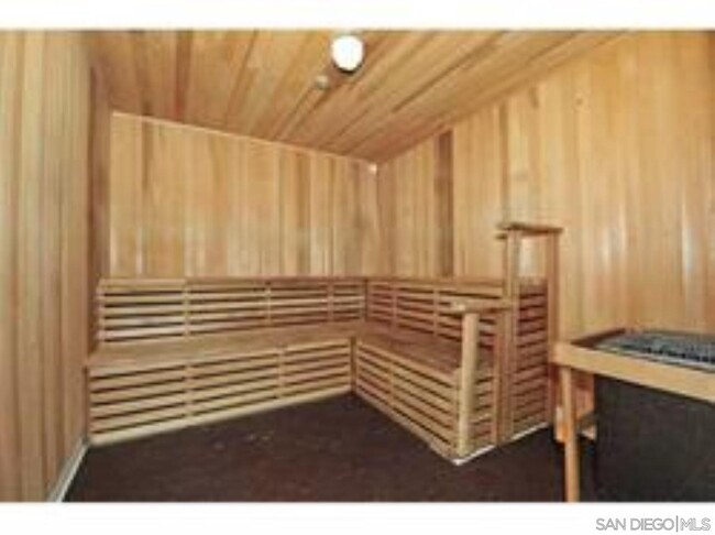 Building Photo - 1205 Pacific Hwy