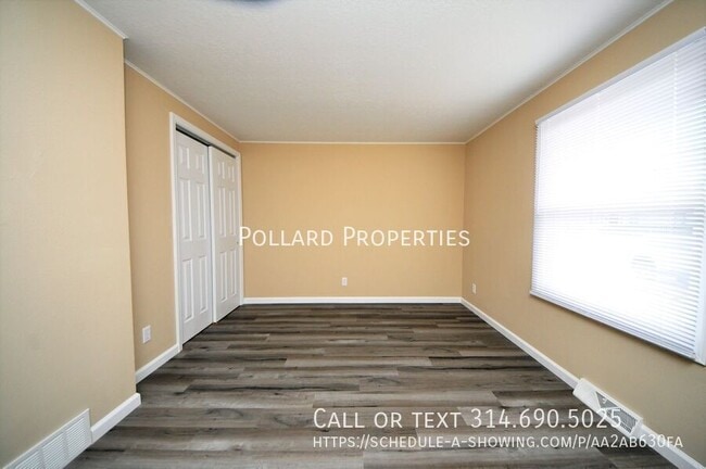 Building Photo - 309 Granada