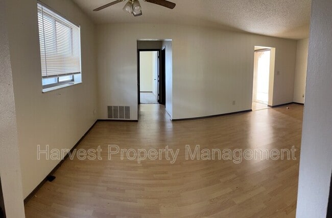 Building Photo - 1625 S Longford St