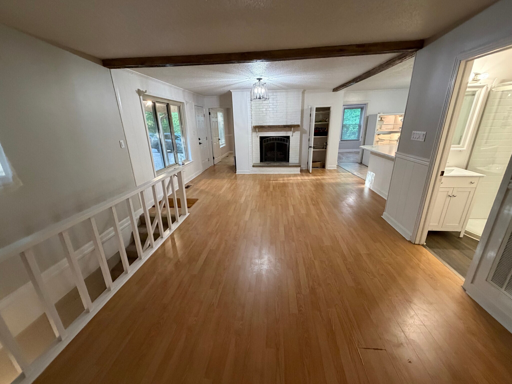 Building Photo - Room in House on Cox Mill Rd