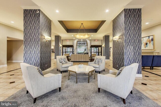 Building Photo - 5500 Holmes Run Pkwy