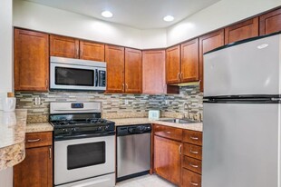 Building Photo - Sherry Lake Apartment Homes