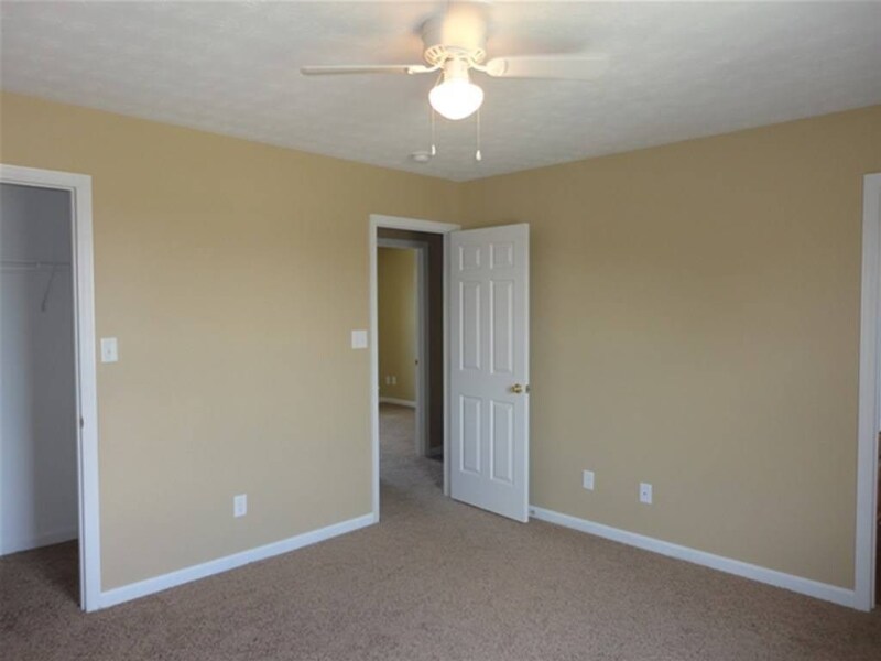 Building Photo - 936 Hathaway Dr