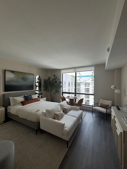 Building Photo - 60 NW 31st St