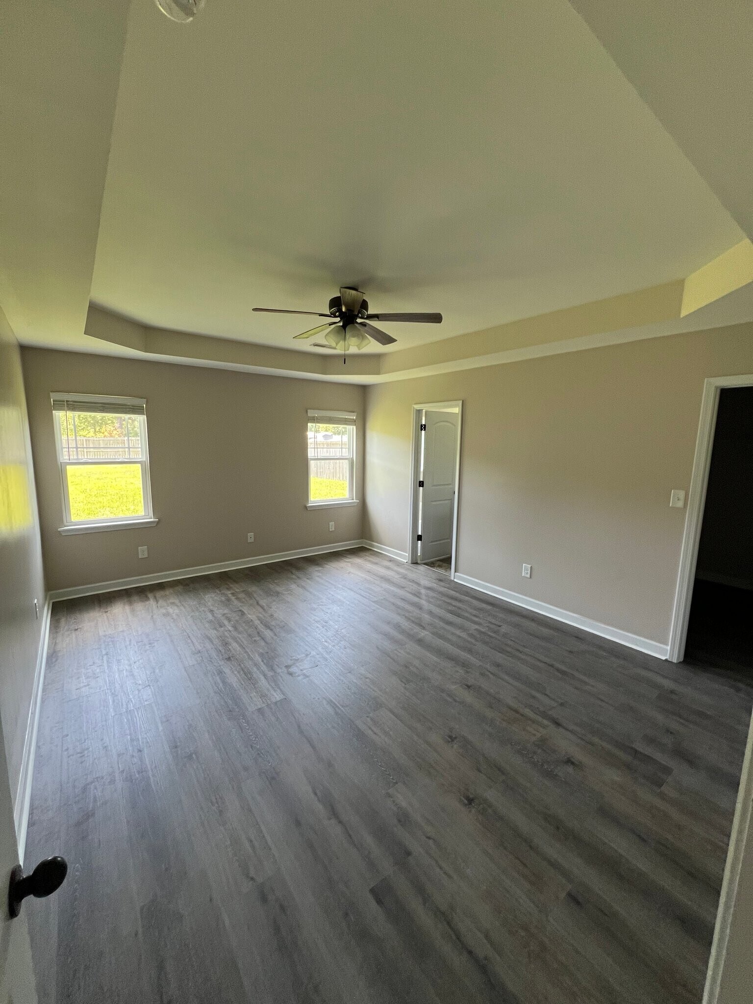 Building Photo - 208 Breakwater Dr