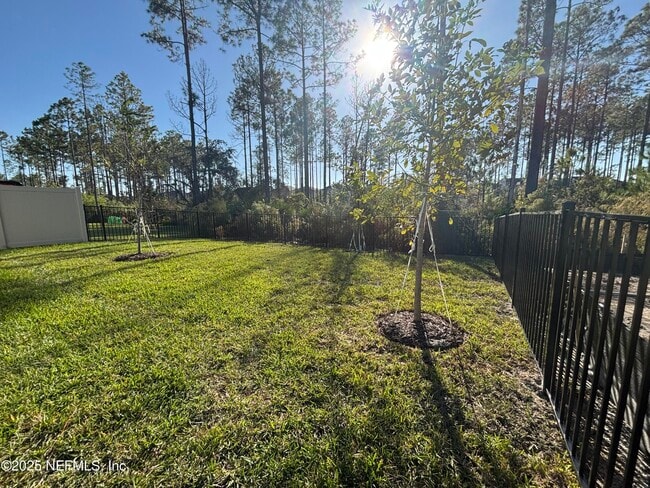 Building Photo - 119 Latham Dr