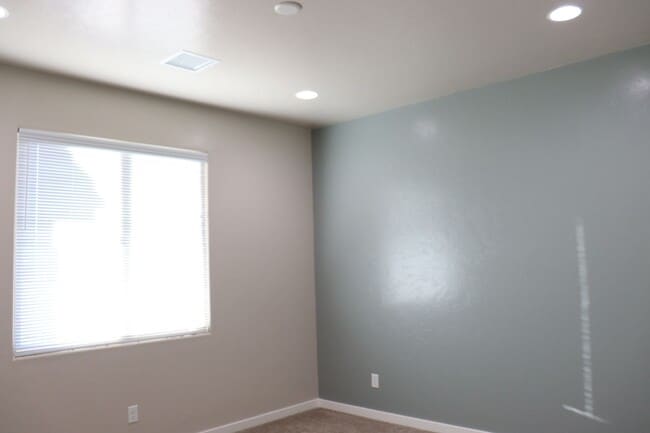 Building Photo - Welcome to your Southern Arizona desert oasis!