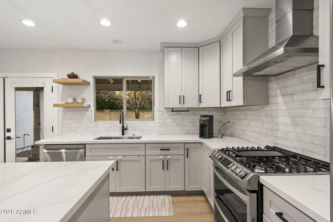 Building Photo - 3515 E Piccadilly Rd