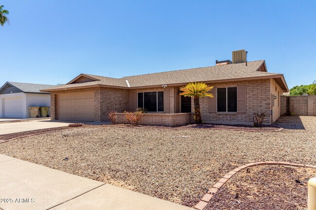 Building Photo - 5809 W Yucca St
