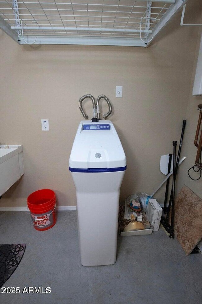 Building Photo - 21883 N 263rd Dr