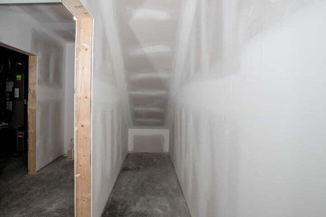 Building Photo - 932 Camden Ct