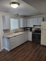 Building Photo - 1208 S 900 E
