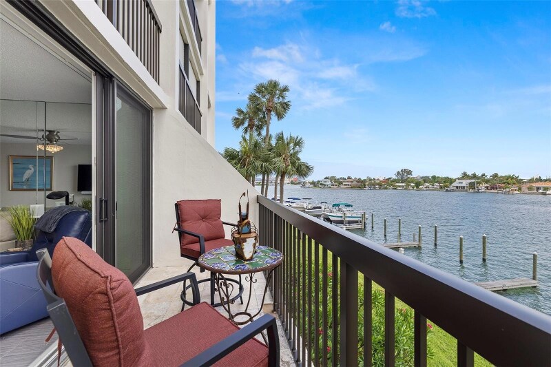 Building Photo - 9495 Blind Pass Rd